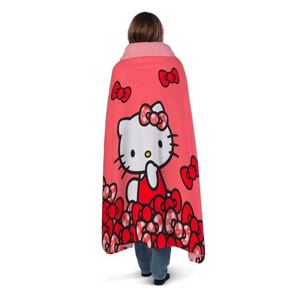 Hello Kitty Licensed Silk Touch Throw, 50" x 60" - Picture 4 of 9